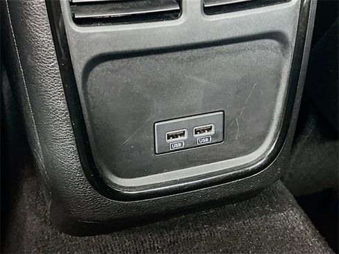 Used 2022 Chrysler 300 S image 35
