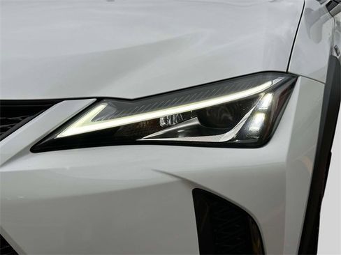 Used 2021 Lexus UX 250h F Sport w/ F Sport Premium Package image 9