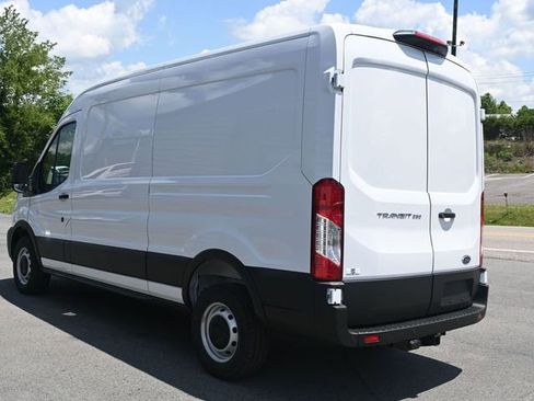 New 2025 Ford Transit 250 148 Medium Roof image 6