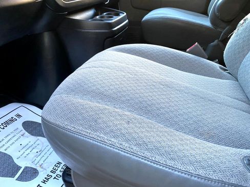 Used 2017 Chevrolet Express 2500 LS image 23