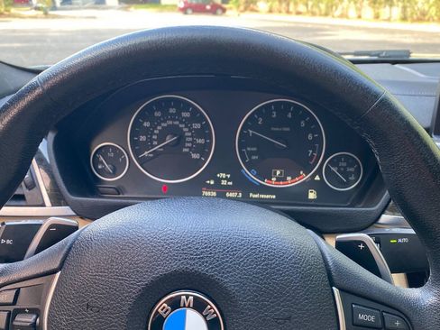Used 2018 BMW 330i xDrive Sedan AWD/4WD image 19