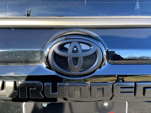Used 2024 Toyota 4Runner SR5 Premium image 30