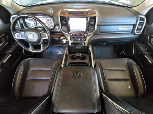 Used 2022 RAM 1500 Laramie AWD/4WD image 9