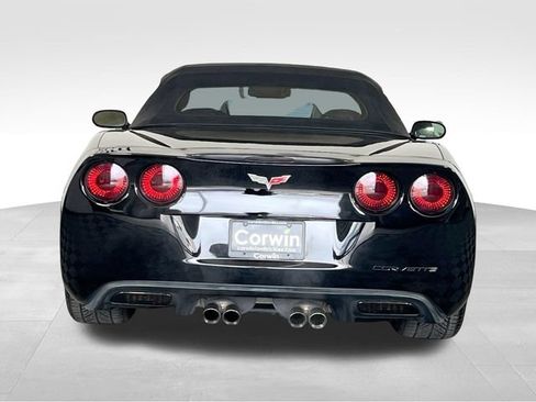 Used 2005 Chevrolet Corvette Convertible w/ Preferred Equipment Group RWD image 12