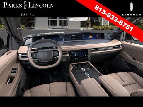 New 2026 Lincoln Navigator L Black Label AWD/4WD image 9