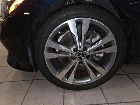 Used 2019 Mercedes-Benz C 300 C 300 image 10