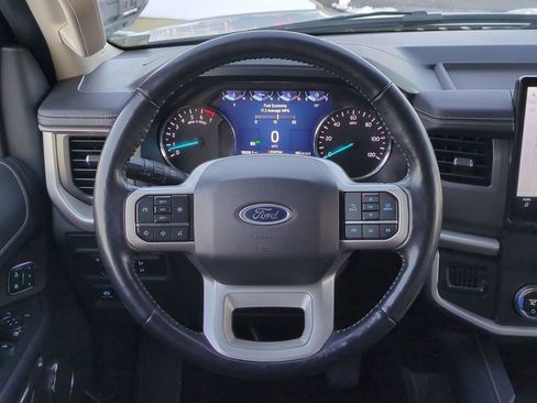 Used 2022 Ford Expedition Max XLT image 25