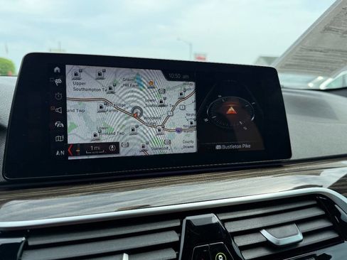 Used 2018 BMW 530i image 15