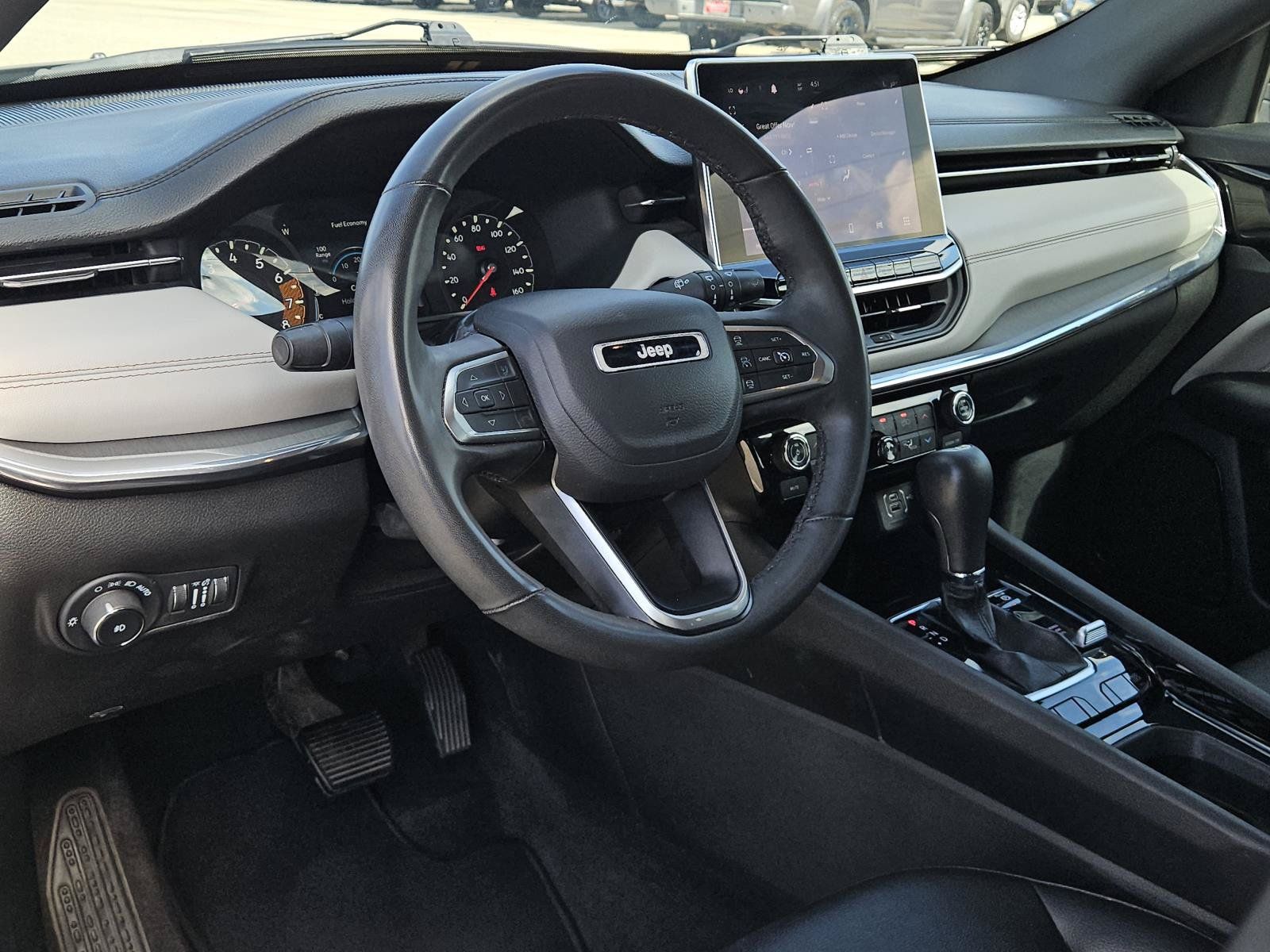 Used 2024 Jeep Compass Limited AWD/4WD image 27