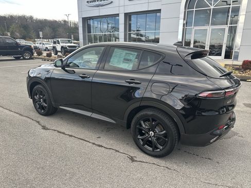 New 2024 Dodge Hornet R/T Plus w/ R/T Blacktop Package image 10