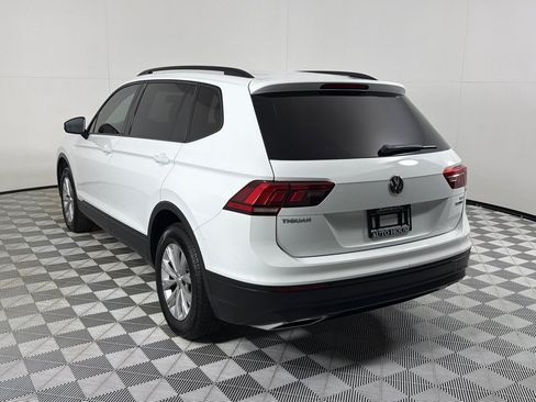 Used 2018 Volkswagen Tiguan S w/ 3rd Row Seat Package AWD/4WD image 6