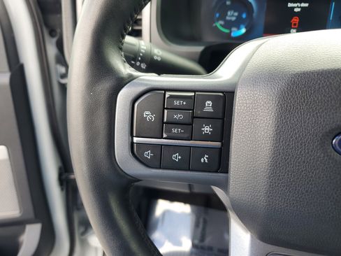 Used 2024 Ford F150 Lightning Lariat image 22