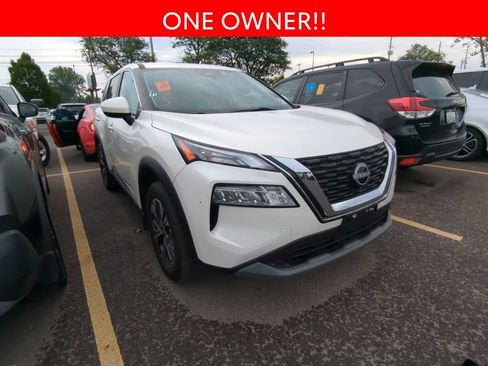 Used 2023 Nissan Rogue SV AWD/4WD image 3