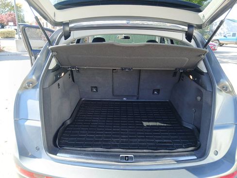 Used 2016 Audi Q5 2.0T Premium Plus w/ Technology Package image 12