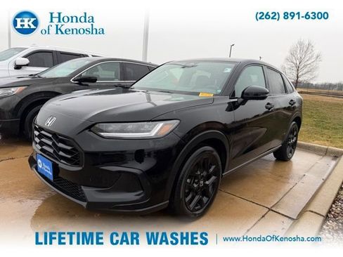 Used 2023 Honda HR-V Sport image 1