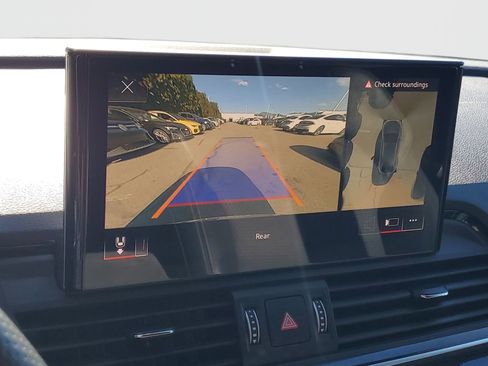 Used 2022 Audi SQ5 Premium Plus w/ Premium Plus Package image 28