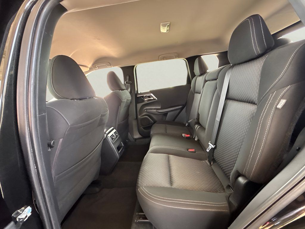 Used 2022 Mitsubishi Outlander ES AWD/4WD image 36