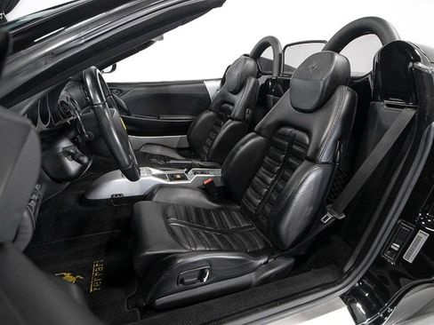 Used 2005 Ferrari 360 Spider image 3