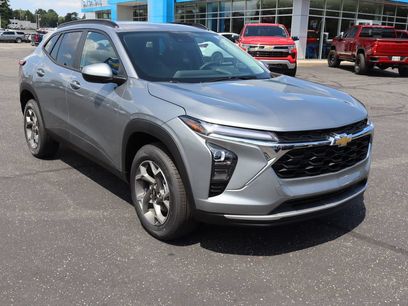 New 2026 Chevrolet Trax LT w/ Driver Confidence Package