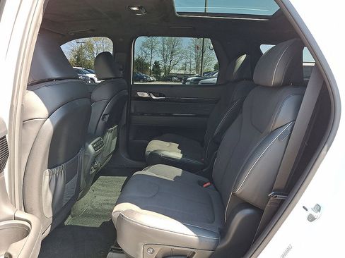 Used 2025 Hyundai Palisade Calligraphy AWD/4WD image 26