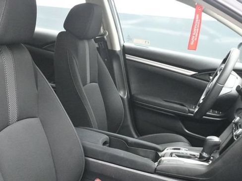 Used 2019 Honda Civic LX image 10