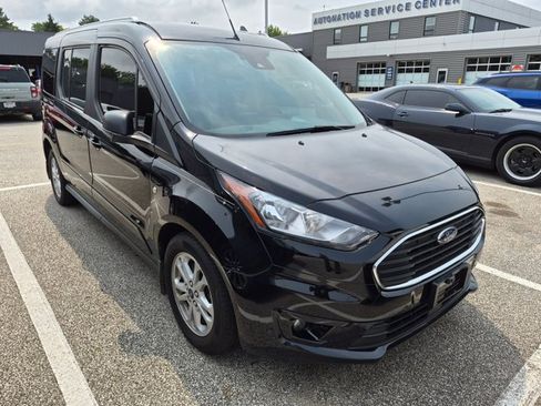 Used 2023 Ford Transit Connect XLT w/ Trailer Tow Package FWD image 2