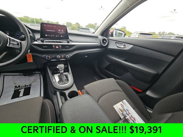 Used 2024 Kia Forte LXS w/ LXS Technology Package FWD image 33