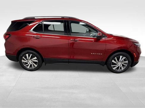 Certified 2024 Chevrolet Equinox Premier w/ LPO, Floor Liner Package AWD/4WD image 7