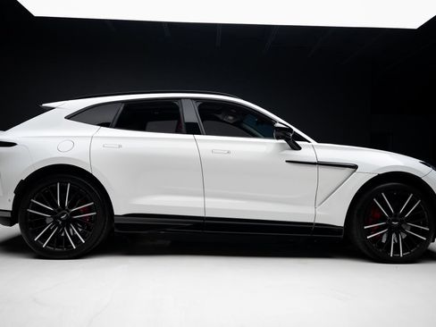Used 2023 Aston Martin DBX 707 AWD/4WD image 35