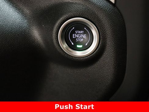 Used 2025 Chevrolet Silverado 2500 Custom w/ Custom Value Package image 18