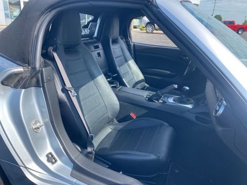 Used 2018 FIAT 124 Spider Lusso w/ Convenience Group image 9