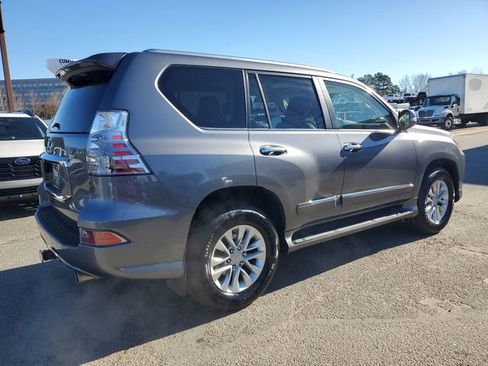 Used 2018 Lexus GX 460 image 6