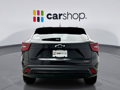 Used 2024 Chevrolet Trax RS w/ Sunroof Package image 4