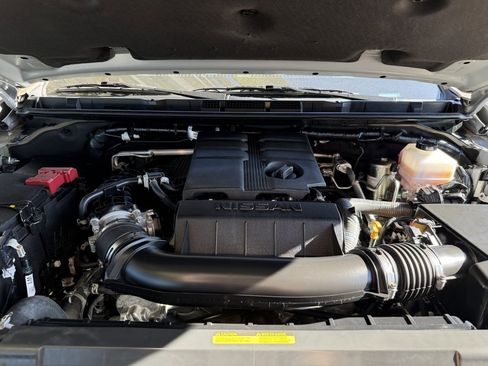 Used 2024 Nissan Frontier PRO-4X w/ Off-Road Protection Package image 40