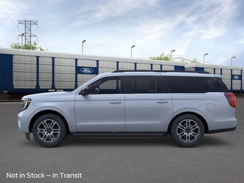 New 2026 Ford Expedition Max Active RWD image 33