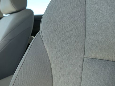 Used 2025 Honda Accord LX image 13