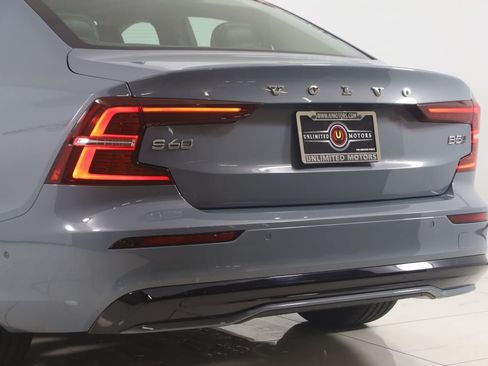 Used 2023 Volvo S60 B5 Plus AWD/4WD image 24