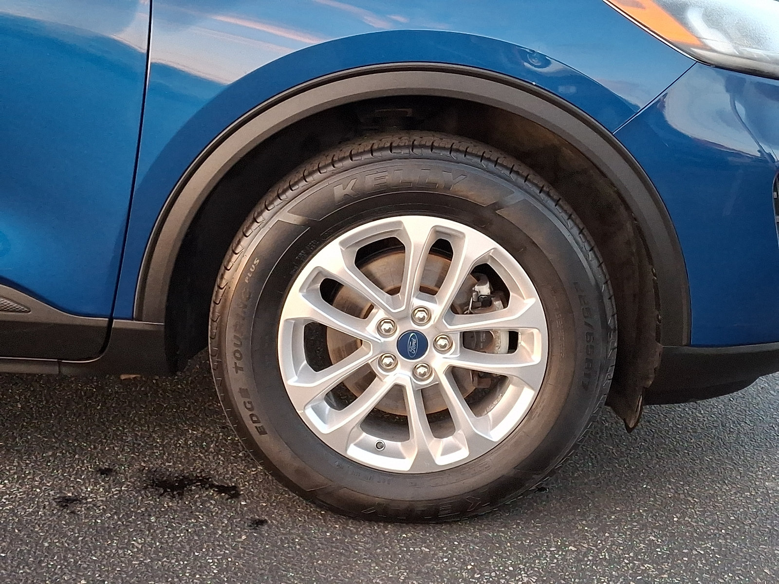 Certified 2022 Ford Escape SE AWD/4WD image 8