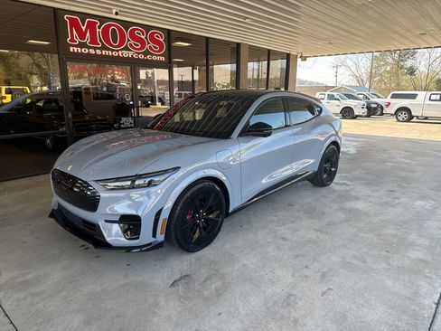 Used 2025 Ford Mustang Mach-E GT image 1