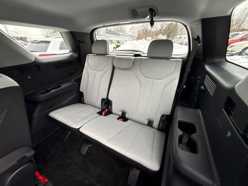 Used 2021 Hyundai Palisade SEL w/ Convenience Package image 34