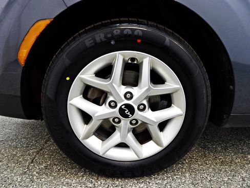 Used 2022 Kia Soul LX w/ Technology Package image 18