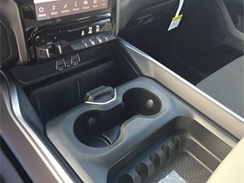 New 2026 RAM 1500 Big Horn image 16