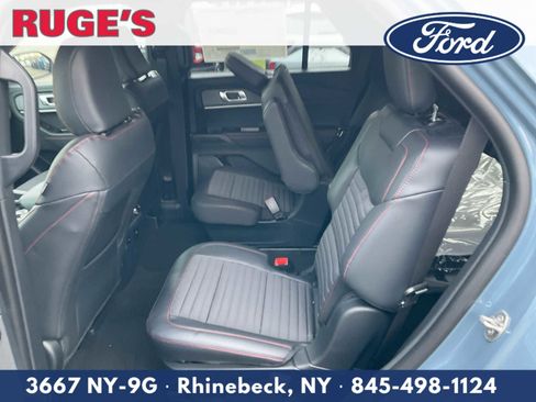 New 2026 Ford Explorer ST-Line w/ ST-Line Street Pack image 15