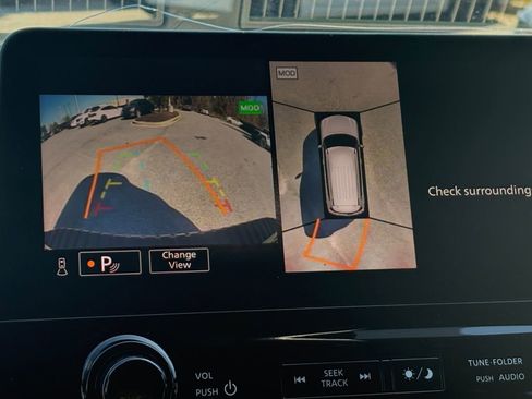 Used 2023 Nissan Armada Platinum w/ Captain's Chairs Package image 16