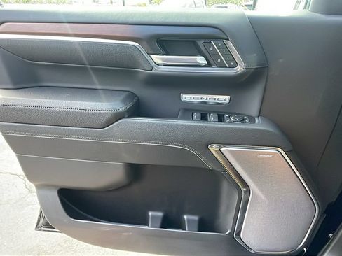 New 2026 GMC Sierra 1500 Denali AWD/4WD image 28