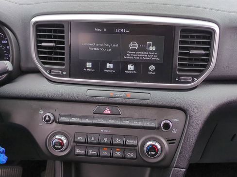 Used 2020 Kia Sportage LX w/ LX Popular Package FWD image 18