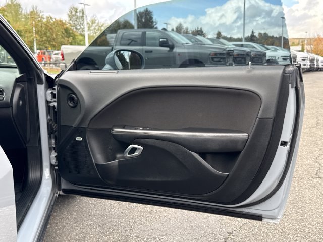 Used 2020 Dodge Challenger R/T Scat Pack RWD image 17