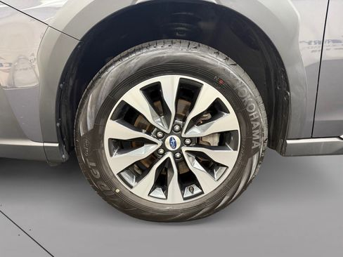 Used 2024 Subaru Outback Limited AWD/4WD image 14