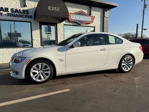 Used 2012 BMW 328i xDrive Coupe w/ Premium Pkg image 4