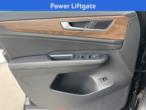 New 2026 Volkswagen Atlas SE FWD image 10